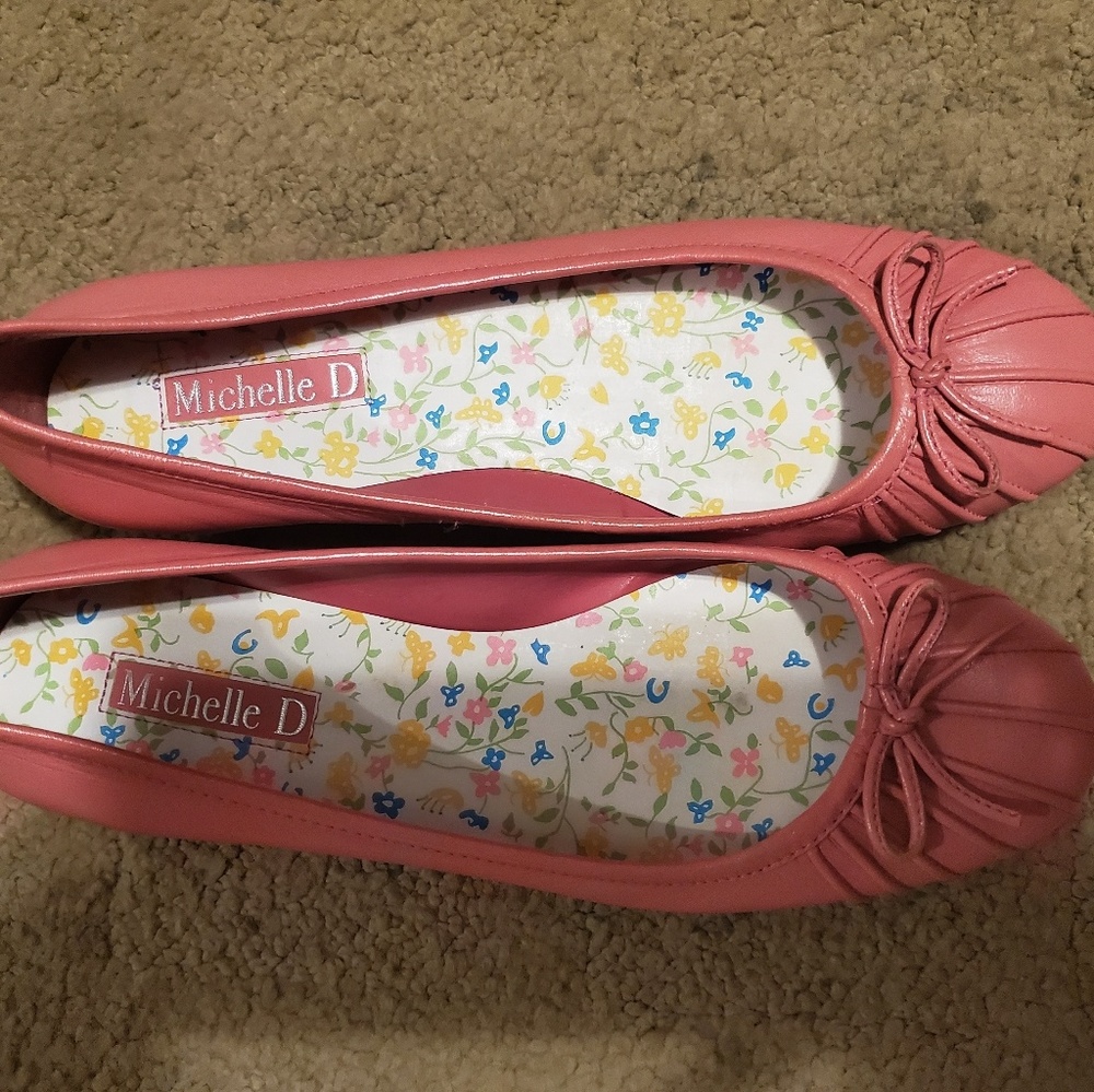 Pink flats
